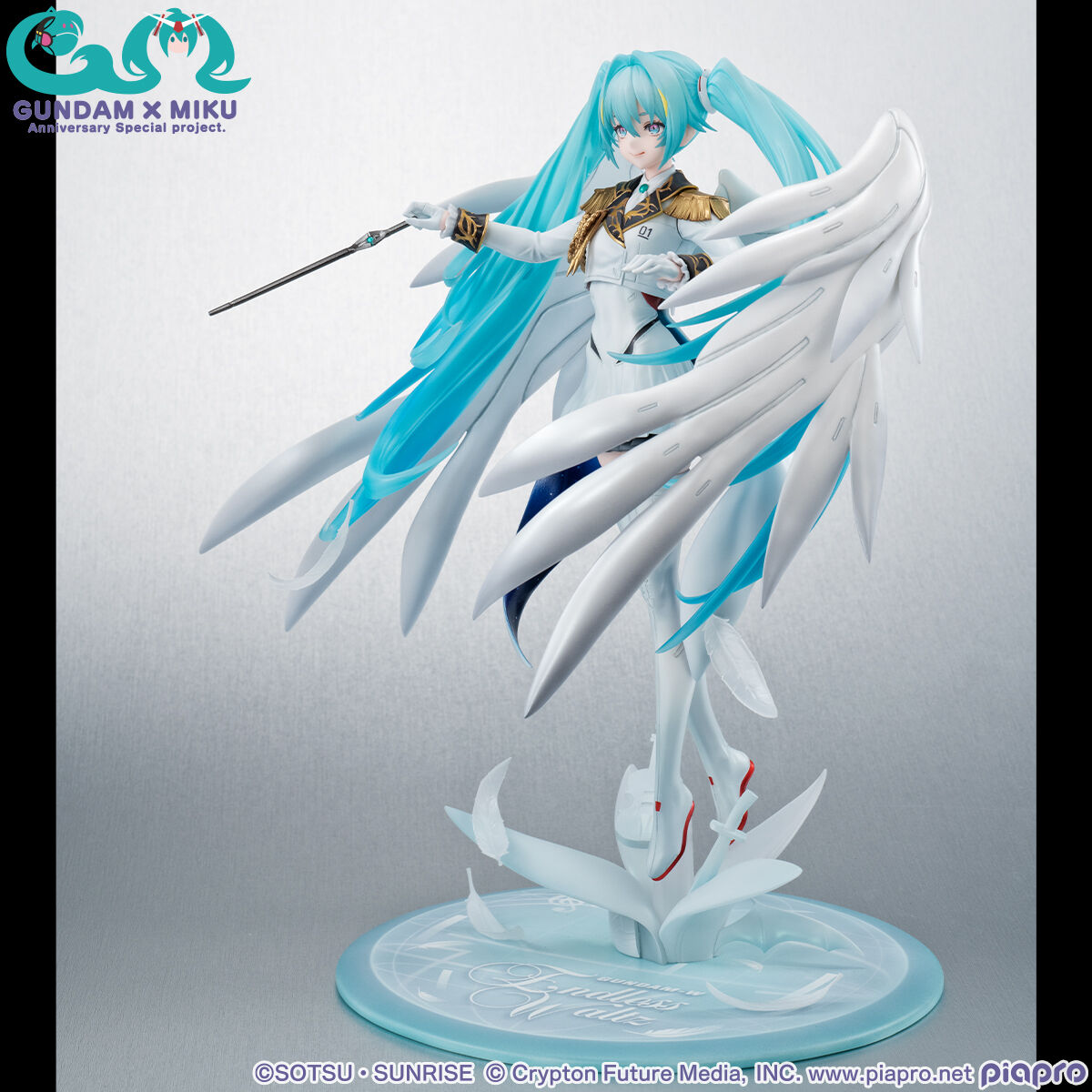 Mobile Suit Gundam 45th Anniversary x Hatsune Miku Lucrea - Hatsune Miku x Wing Gundam Zero EW