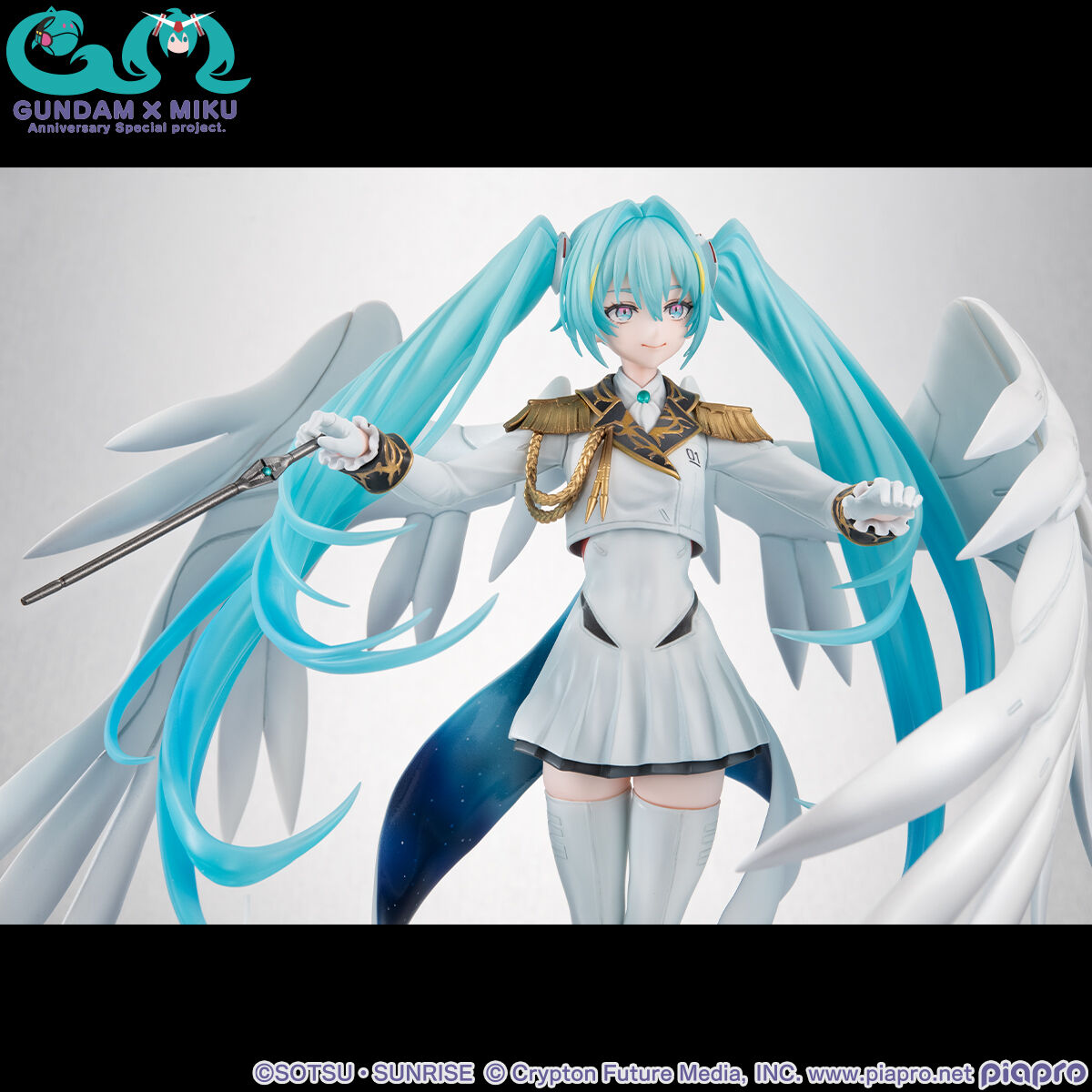 Mobile Suit Gundam 45th Anniversary x Hatsune Miku Lucrea - Hatsune Miku x Wing Gundam Zero EW