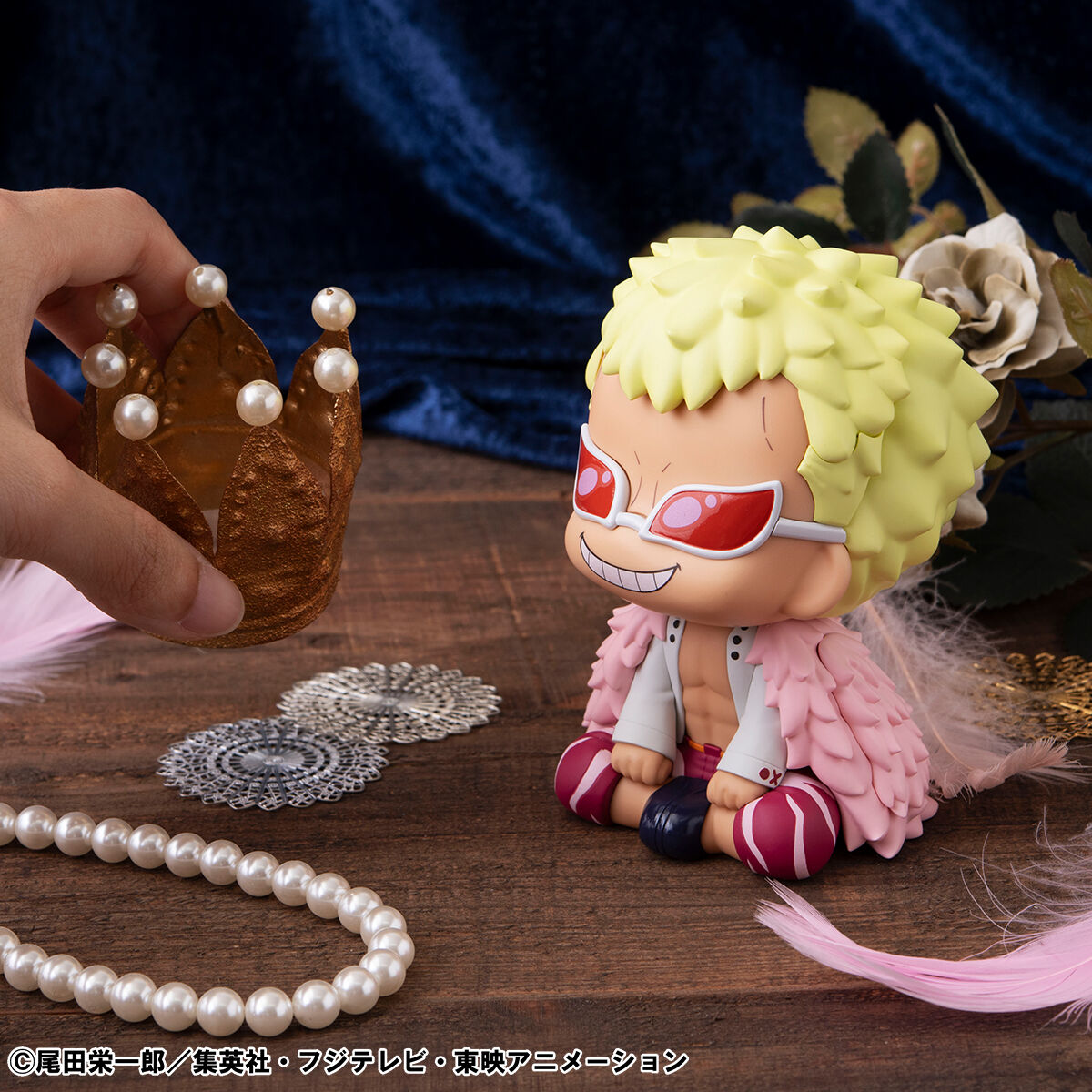 One Piece Rukappu (Look Up) - Boa Hancock and Donquixote Doflamingo Set
