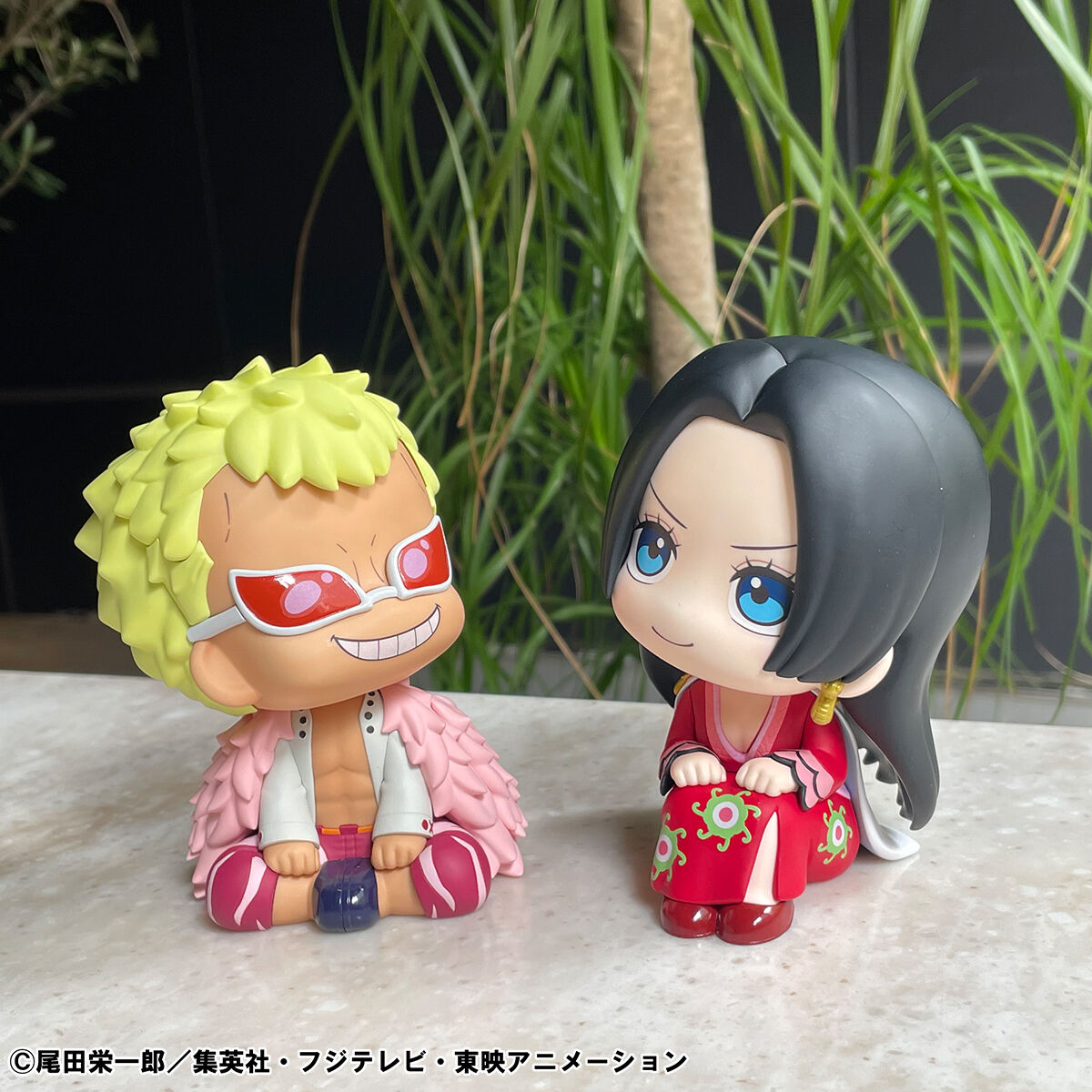 One Piece Rukappu (Look Up) - Boa Hancock and Donquixote Doflamingo Set