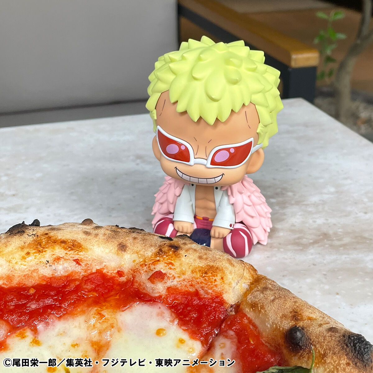 One Piece Rukappu (Look Up) - Boa Hancock and Donquixote Doflamingo Set