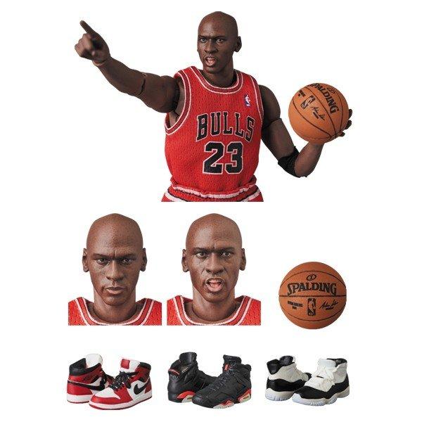 MAFEX No.100 - Michael Jordan (Chicago Bulls)