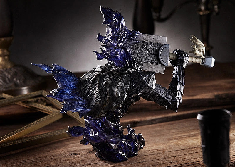 BERSERK Volume 42 SPECIAL EDITION WITH FIGURE GUTS BERSERKER ARMOR - JAPAN EXCLUSIVE