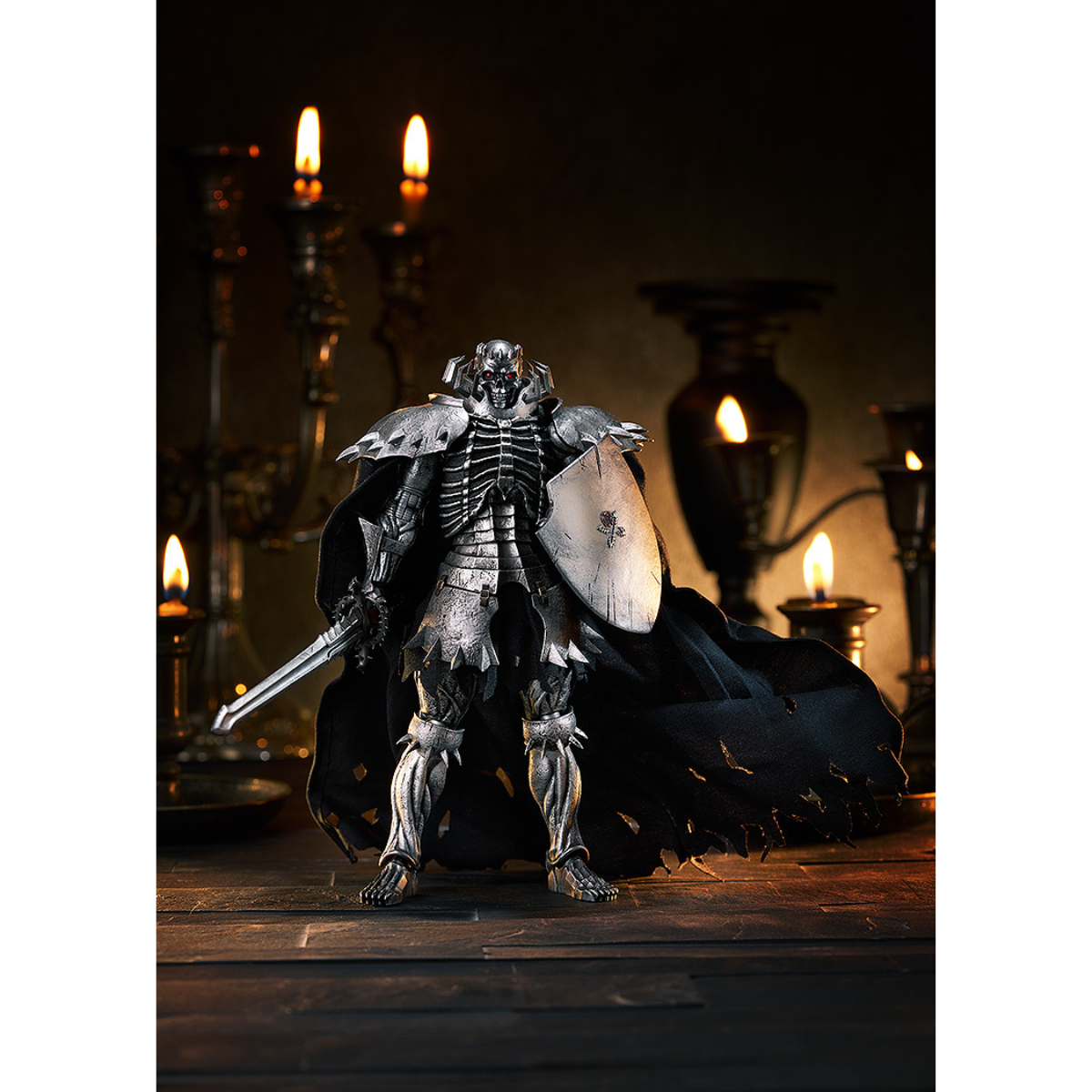 BERSERK FIGMA - SKULL KNIGHT DX EDITION