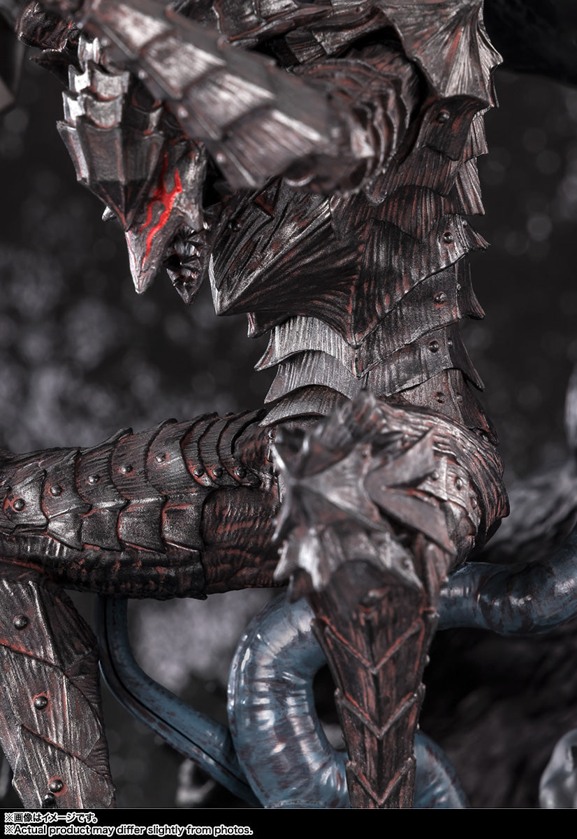 Berserk Figuarts Zero Touche Metallique - Guts (Berserker Armor)