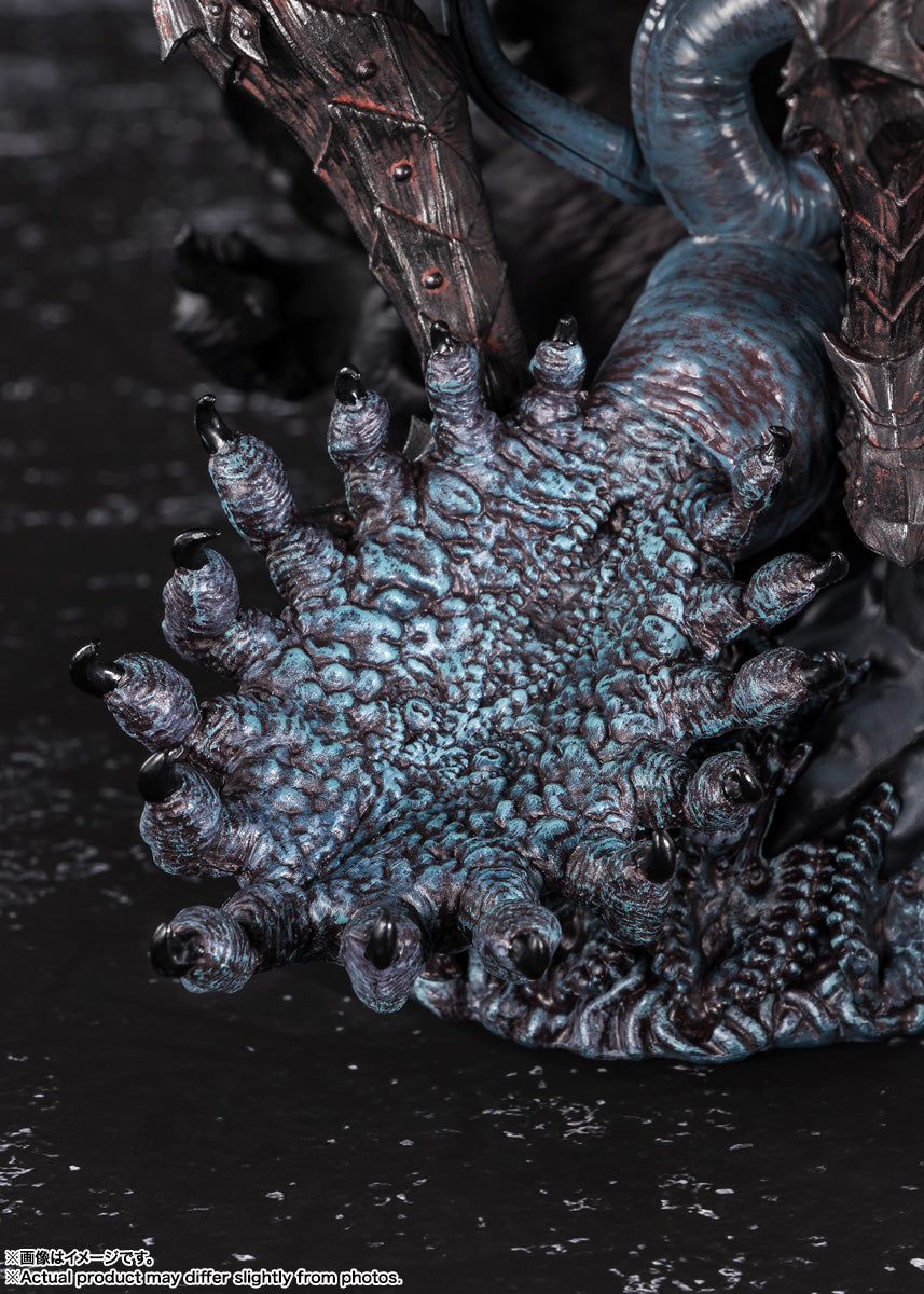 Berserk Figuarts Zero Touche Metallique - Guts (Berserker Armor)