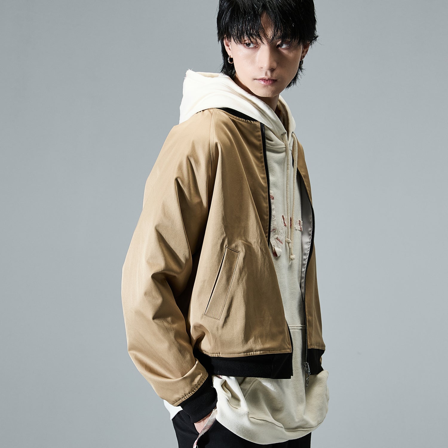 Bleach x Super Groupie - Shinji Hirako Model Outerwear Thousand Year Blood War Arc Ver.