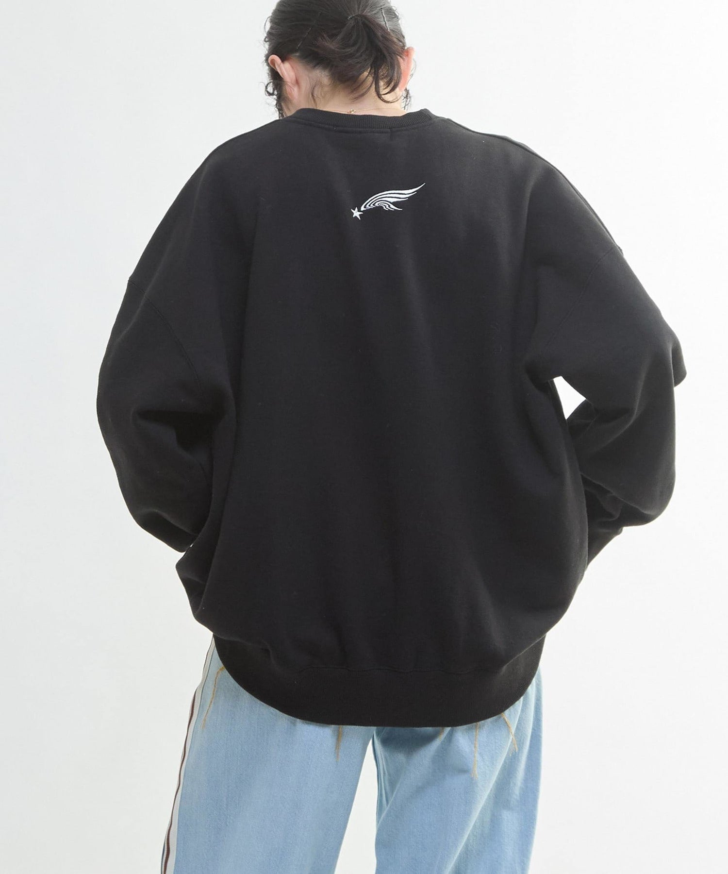 Converse Tokyo x Clamp Fashion Collection - Tsubasa: Reservoir Chronicle Graphic Sweat