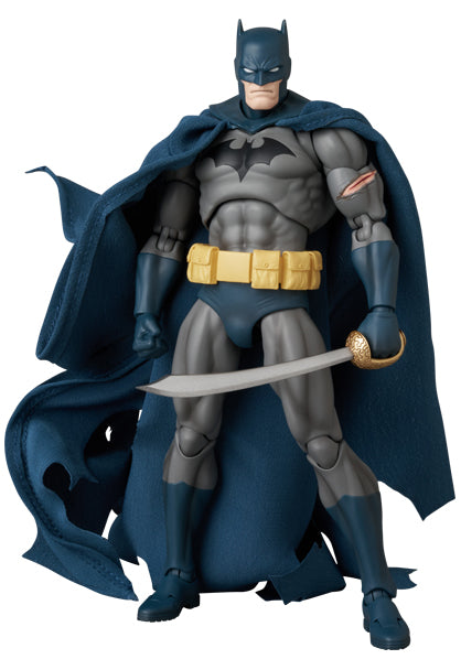 DC Comics Batman Mafex - Batman Damage Ver. [Pre-Order Sep 2026