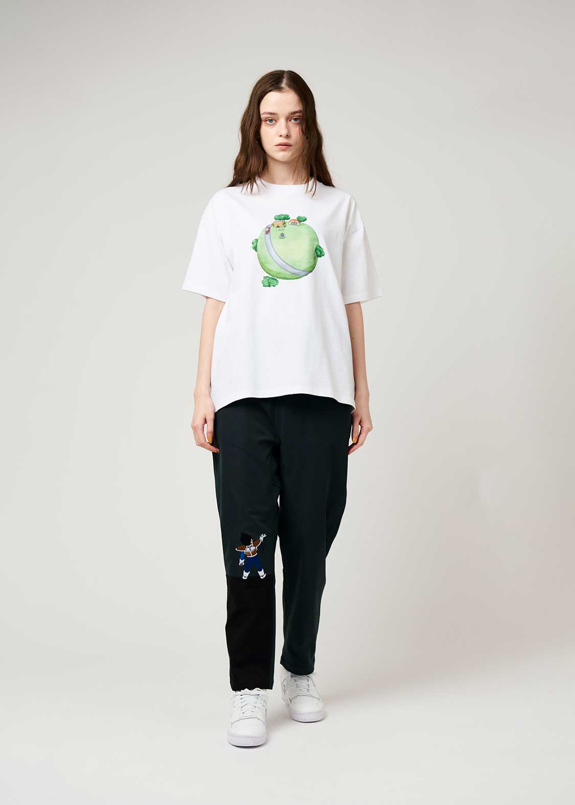Dragon Ball Z Graniph Collection Collaboration Clothing - 10 times the Earth Big Silhouette T-shirt