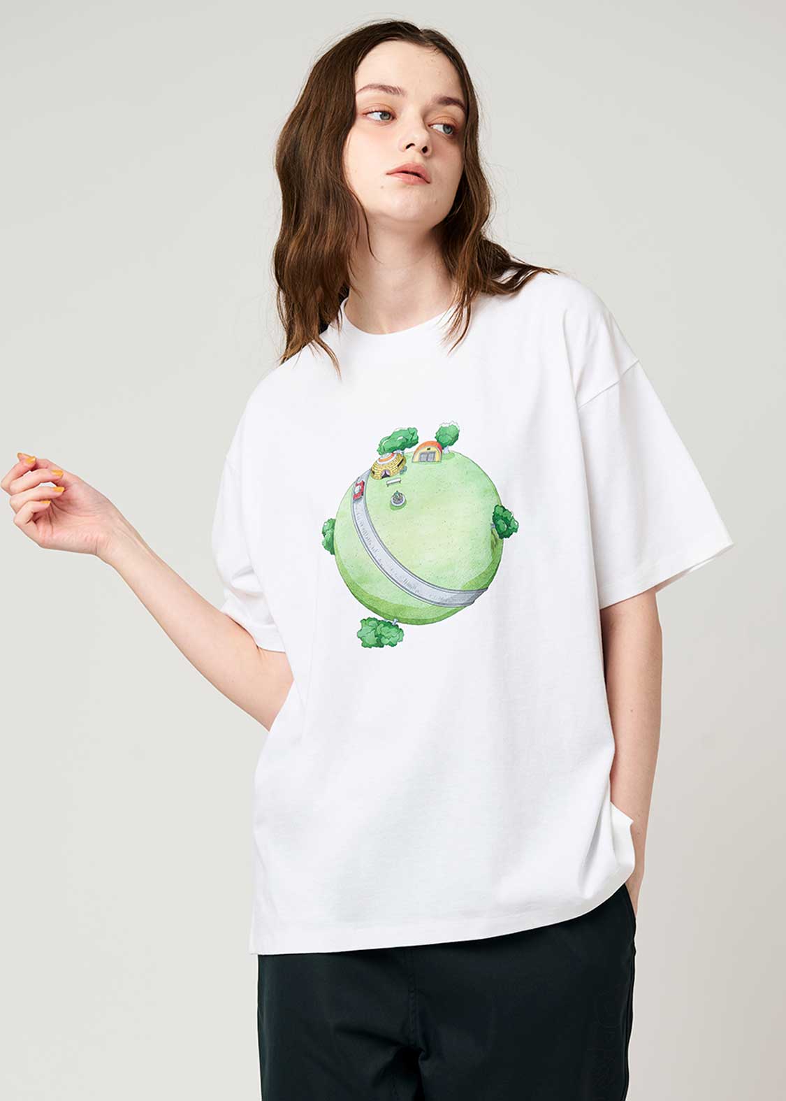 Dragon Ball Z Graniph Collection Collaboration Clothing - 10 times the Earth Big Silhouette T-shirt