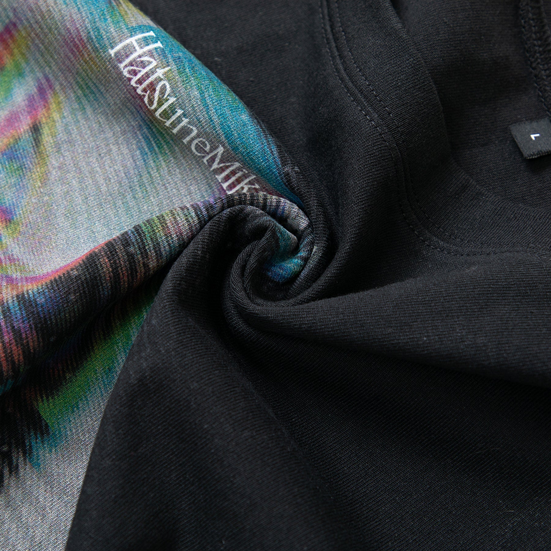 FAVMENT x Hatsune Miku Fashion Collection - Graphic T-Shirt Type 2