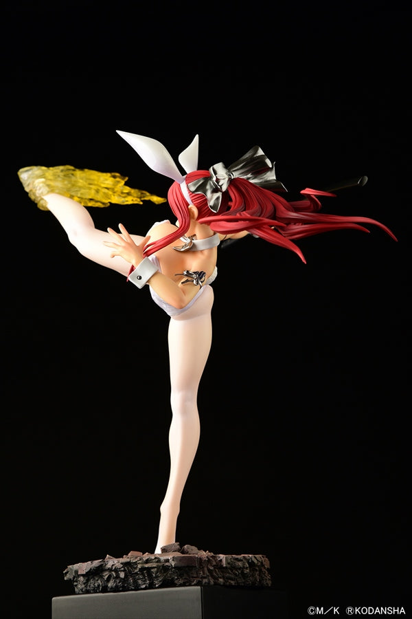 Fairy Tail - Erza Scarlet High Kick Ver. Bunny White Red or Black