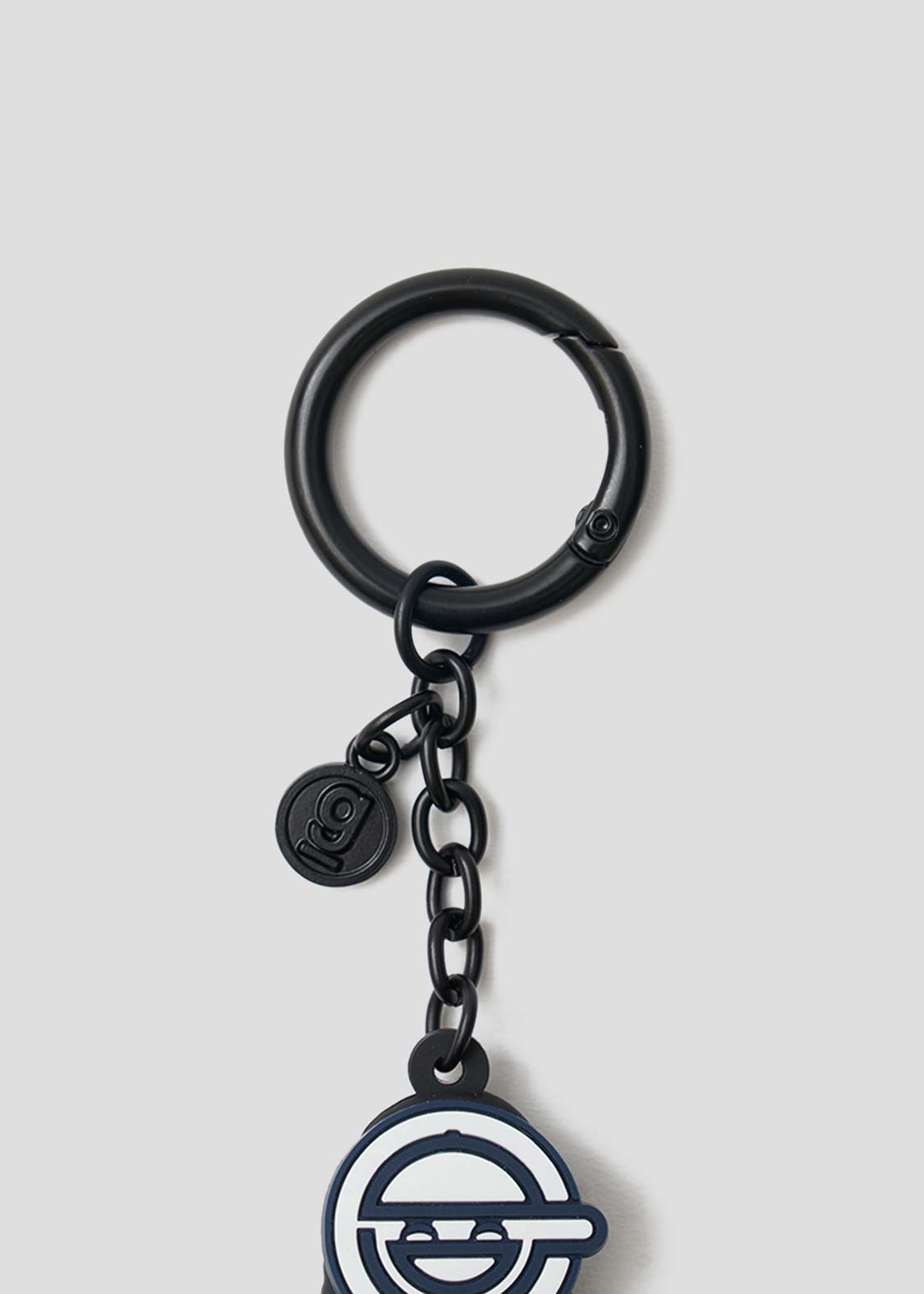 Ghost in the Shell X Graniph Fashion Collection - The Laughing Man Shadow Keychain
