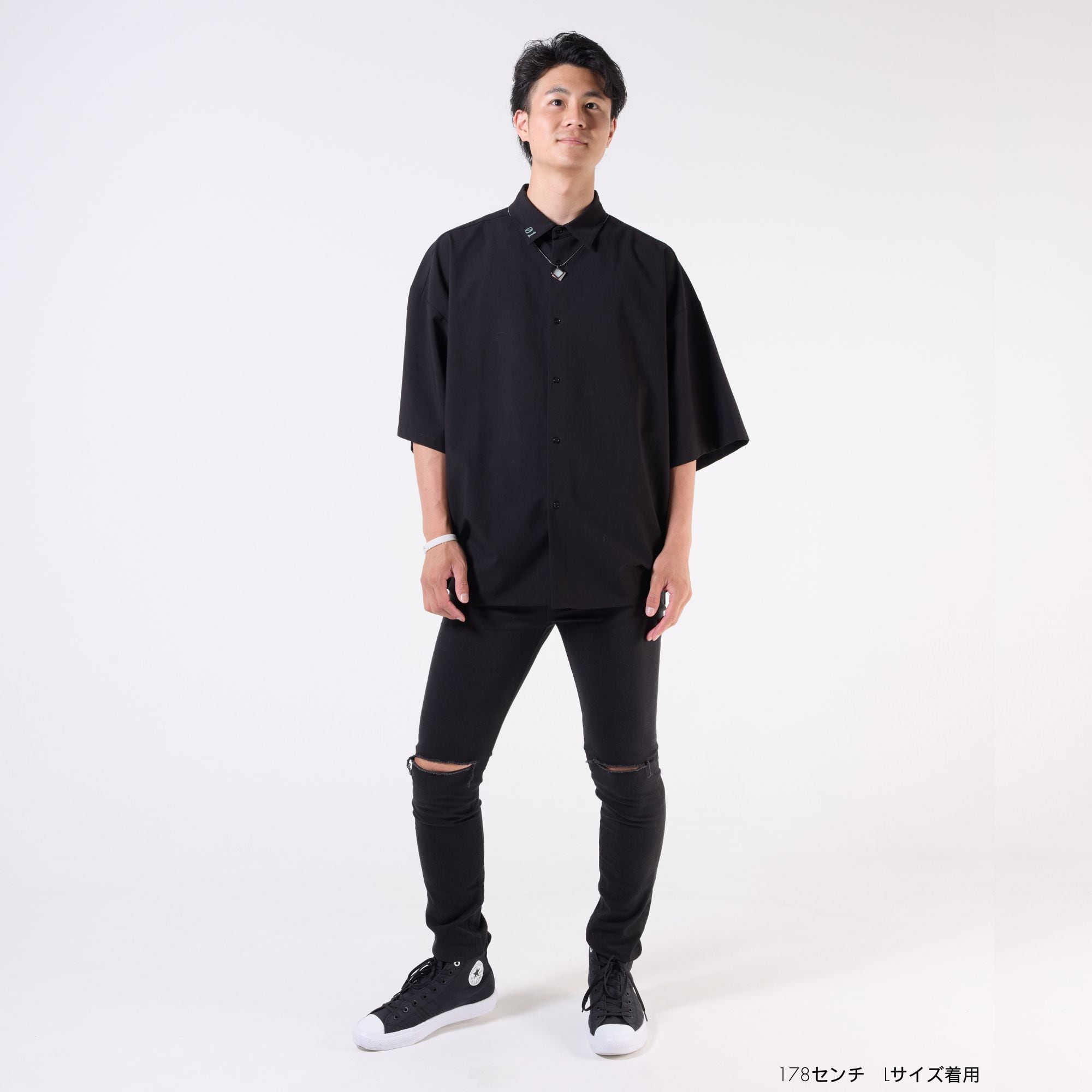 Hatsune Miku - Oversized Short Sleeved Shirt