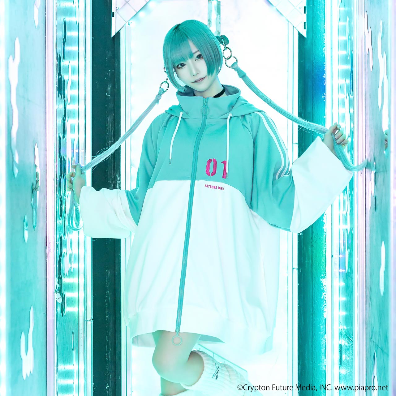 Hatsune Miku x Listen Flavor - Jersey Hoodie Emerald