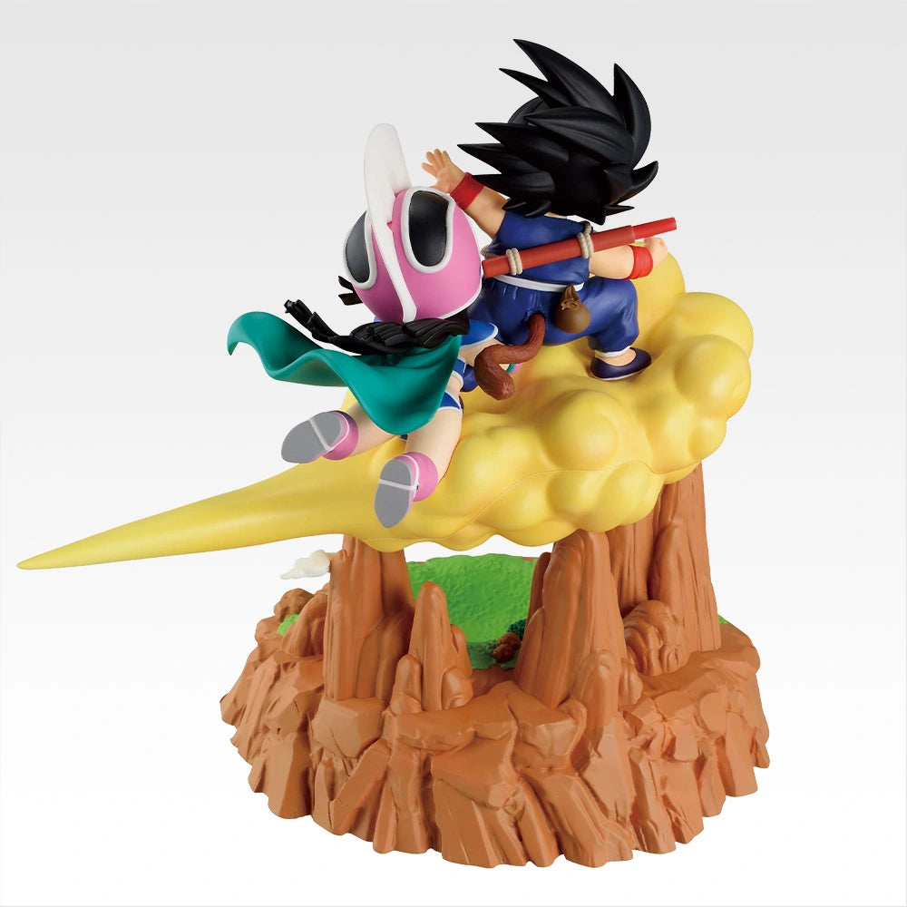 Ichiban Kuji Dragon Ball Fantastic Adventure 2 - Last One Prize Son Goku & Chi-Chi Accessory Holder Figure