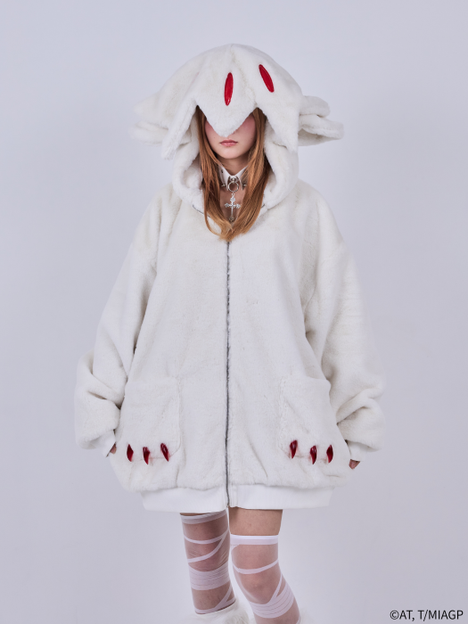 Made in Abyss x Qooza Fashion Collection - Faputa Fur Jacket (White)