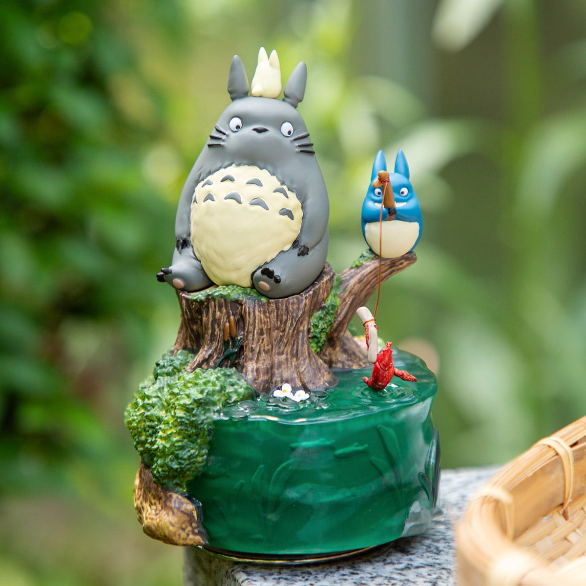 置物 totoro21900 My Neighbor Totoro Music Box - Totoro and Friends' Fishing Day