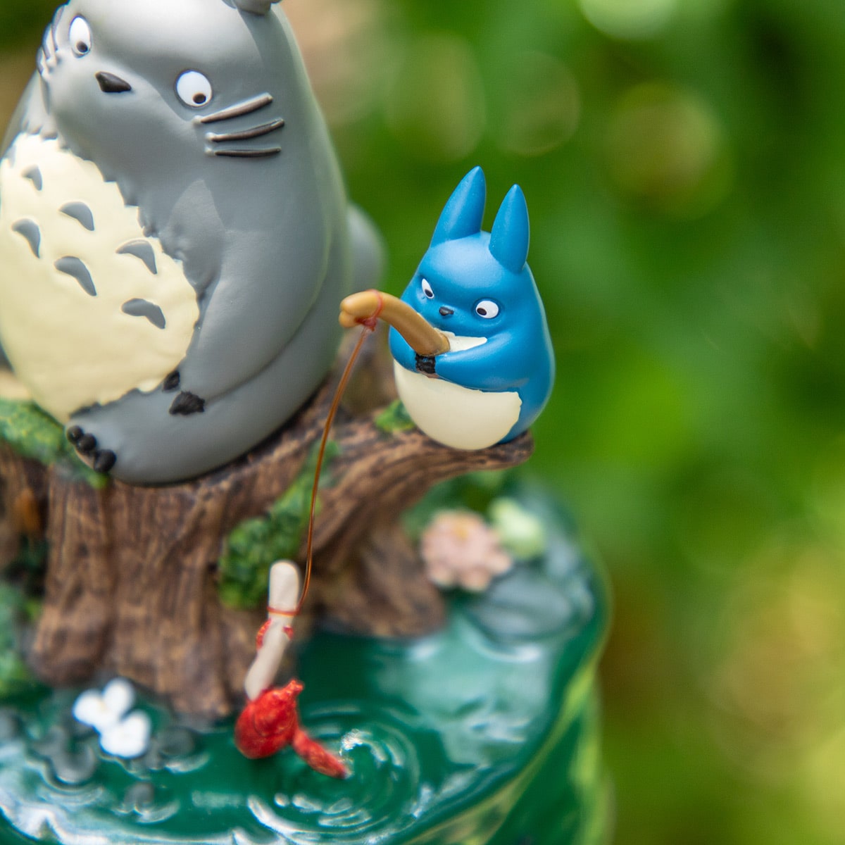 My Neighbor Totoro Music Box - Totoro and Friends' Fishing Day