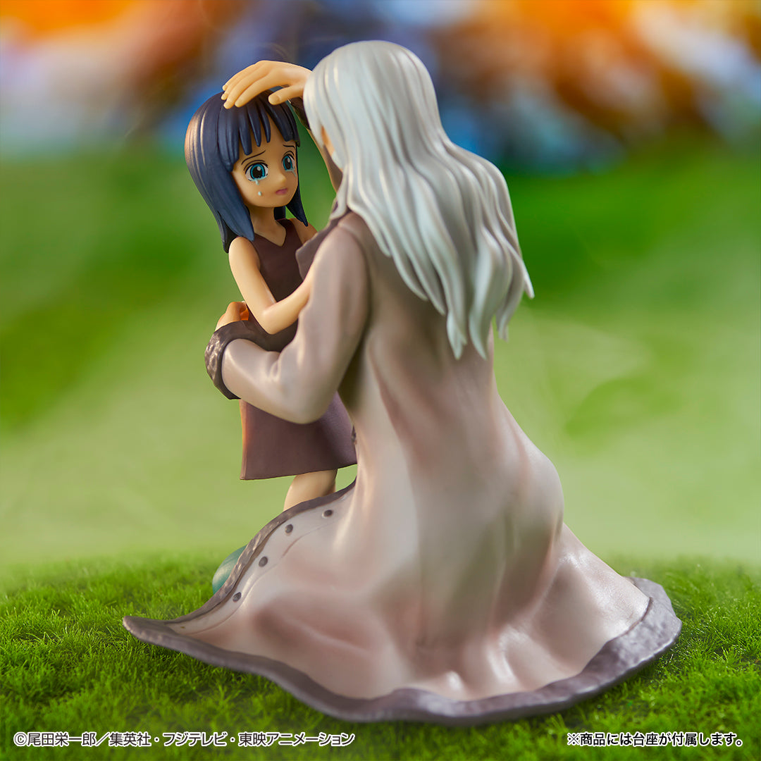 ONE PIECE FIGURE - ICHIBAN KUJI EMOTIONAL STORIES - PRIZE C - REVIBLE MOMENT - ROBIN AND OLVIA -
