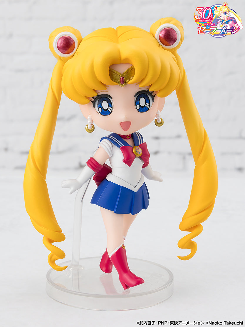 Pretty Guardian Sailor Moon Figuarts Mini - Sailor Moon Crystal Star Compact Edition