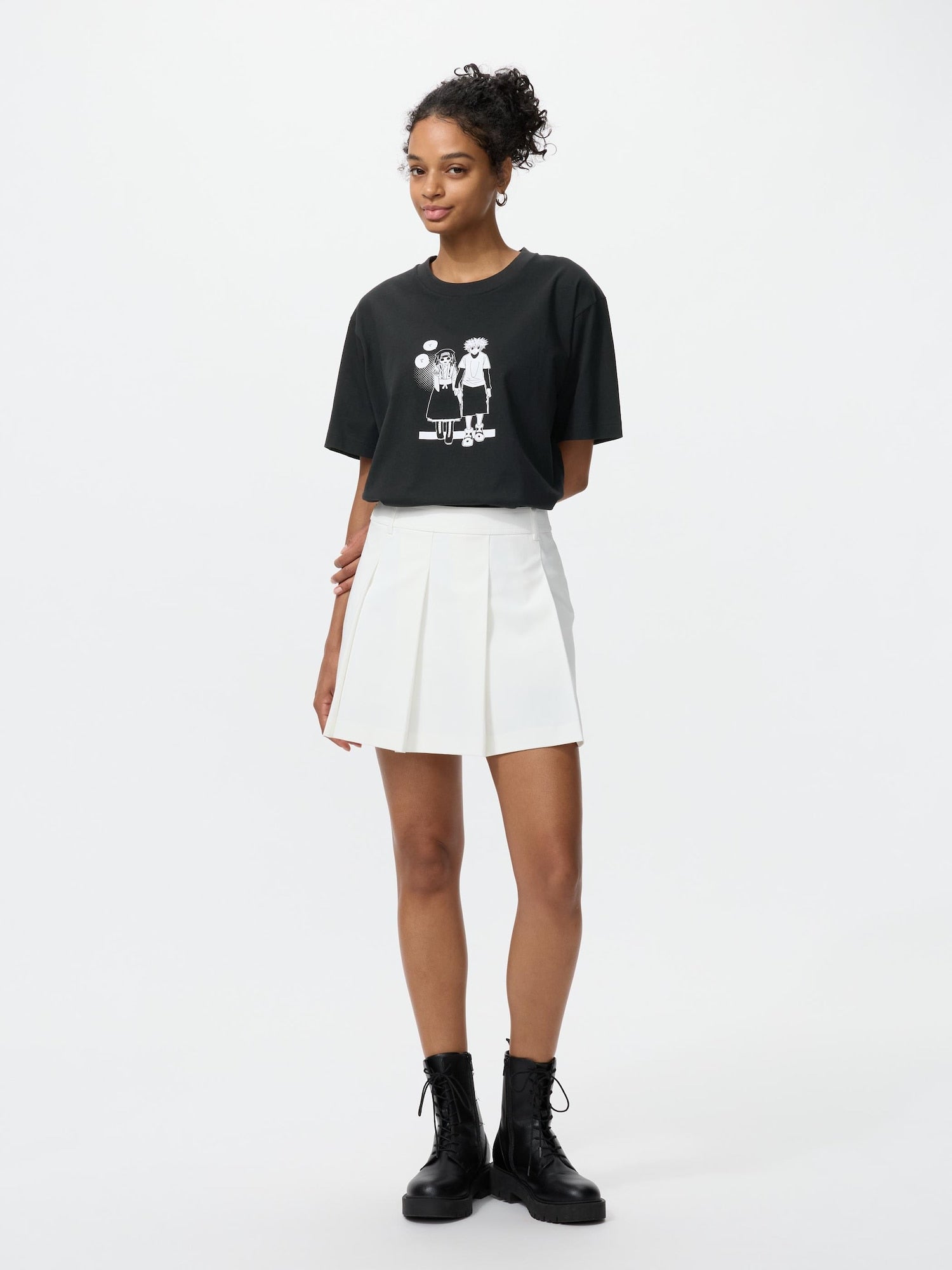 Shueisha's 100th Anniversary x Uniqlo Fashion Collection - Hunter x Hunter T-Shirt Vol. 1 (2 Types)