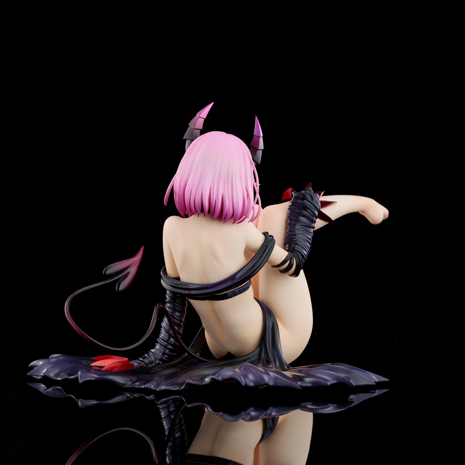 To Love Ru Darkness Renewal Package Ver. - Momo Belia Deviluke Darkness Ver. 1/6