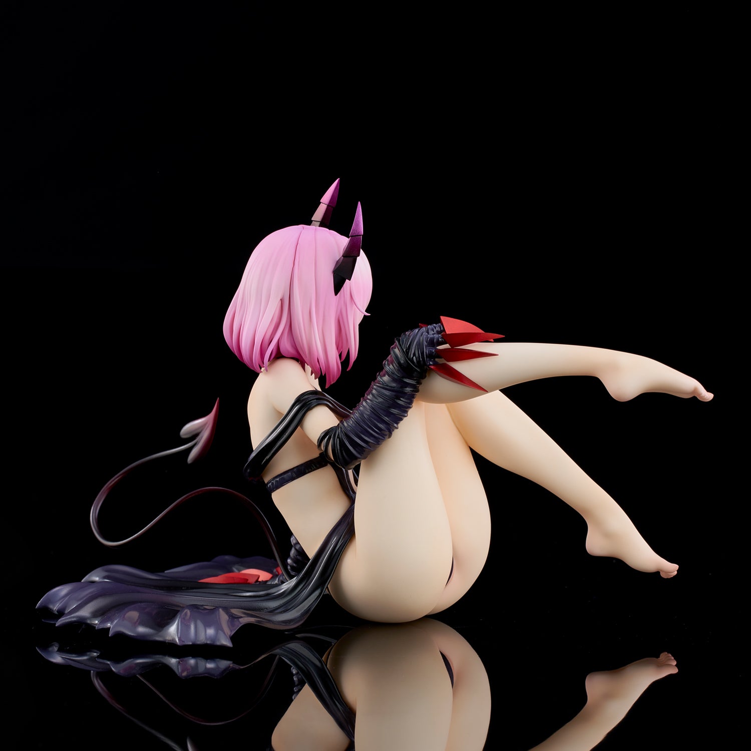 To Love Ru Darkness Renewal Package Ver. - Momo Belia Deviluke Darkness Ver. 1/6