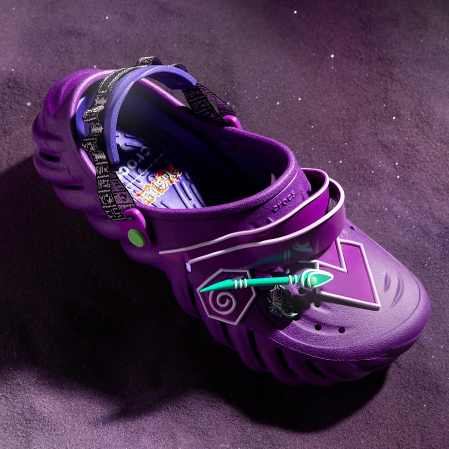 Yu-Gi-Oh! × Crocs Collection - Black Magician Echo Crocs + Yu-Gi-Oh! Official Card Game Duel Monsters Crocodile Bonus Card