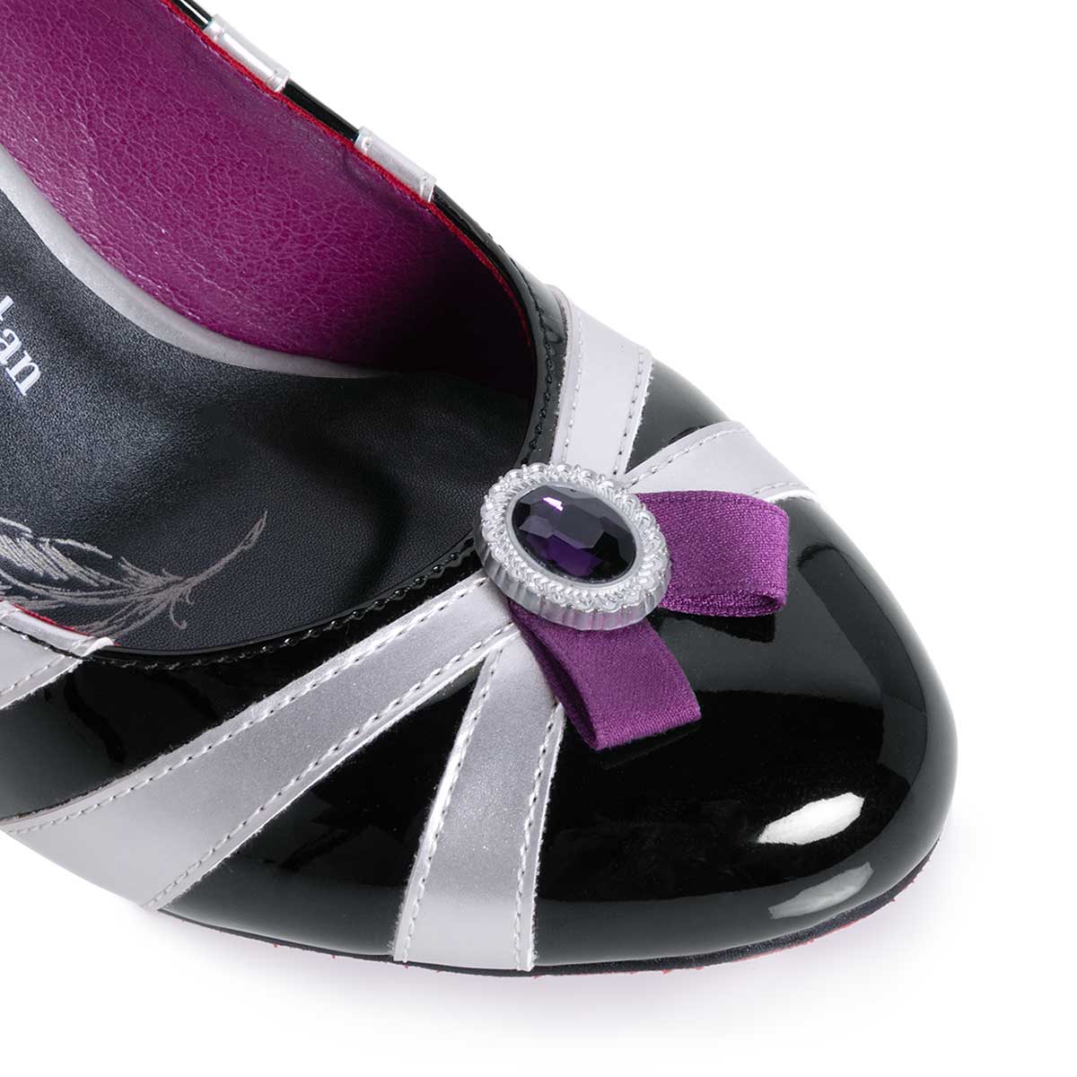 Attack on Titan Iconique Shoes - Hange Zoe Pumps The Scout Regiment New Model - detail view 2