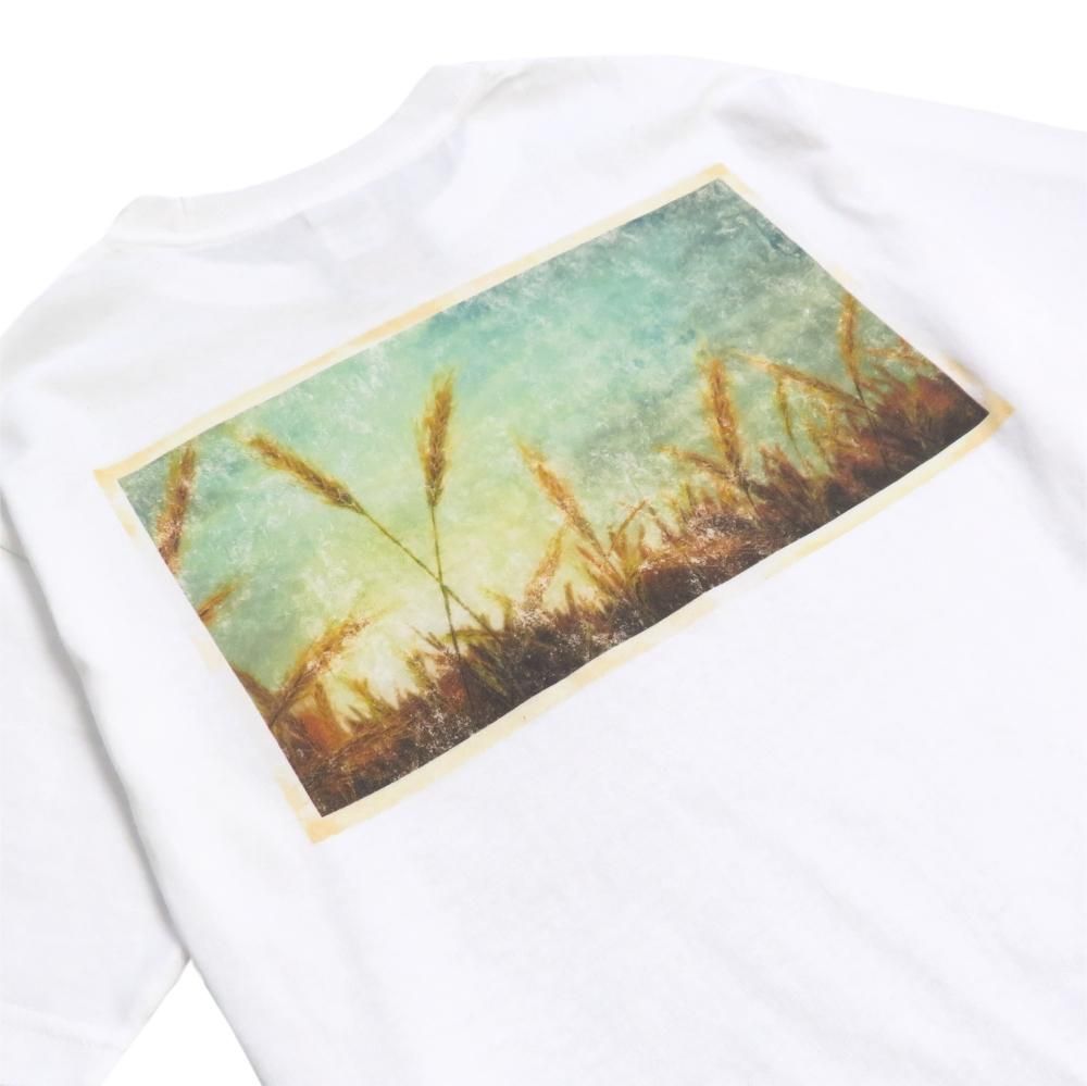 Banana Fish Rye Field T-Shirt - Rye field artwork detail