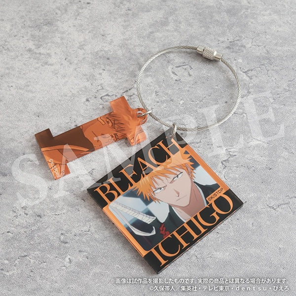 Bleach Twin Acrylic Keychain Collection – Box (5 Packs) RANDOM – product view 2