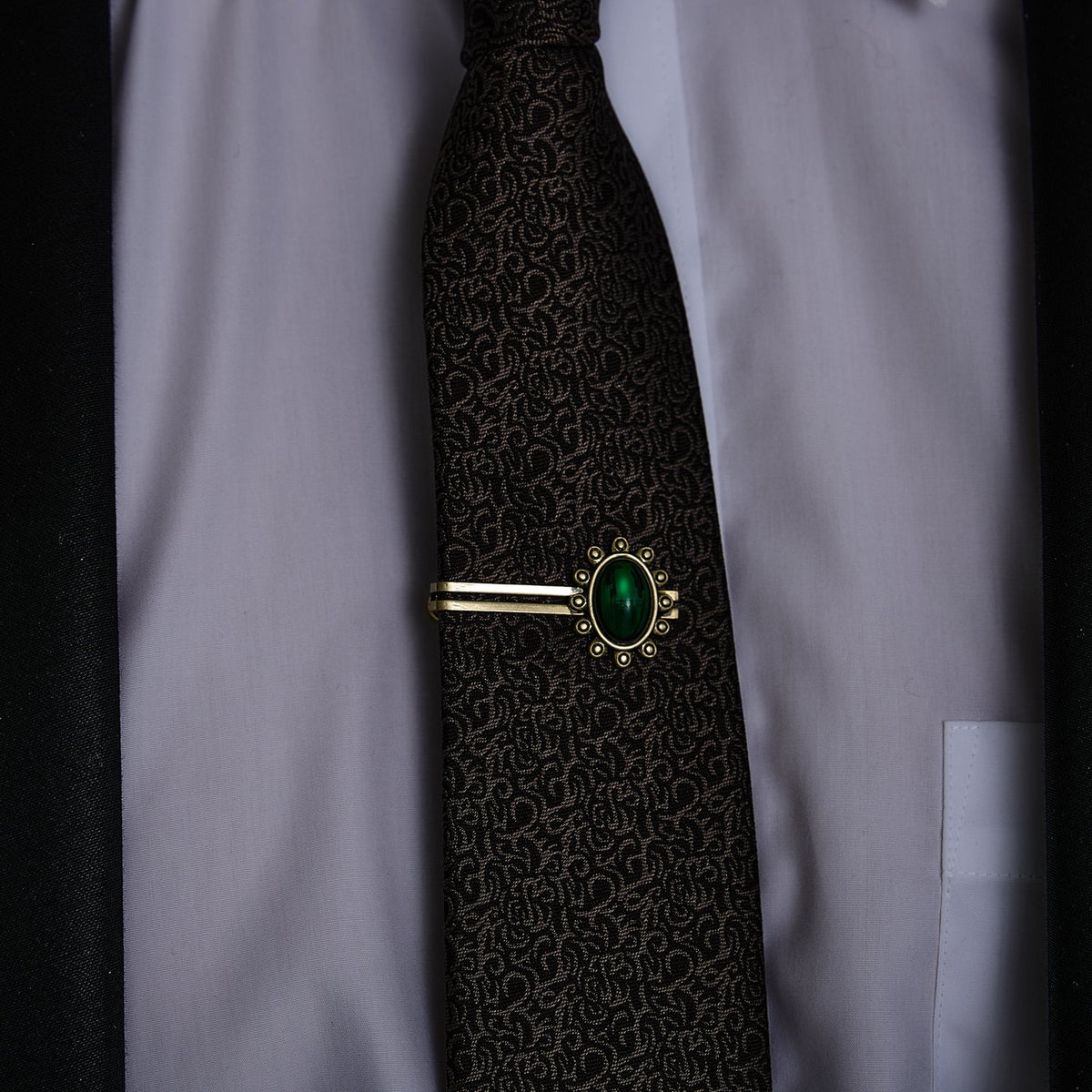 Bloodborne SuperGroupies Lady Maria of the Astral Clocktower Necktie and Tie Pin Set — official product view 11
