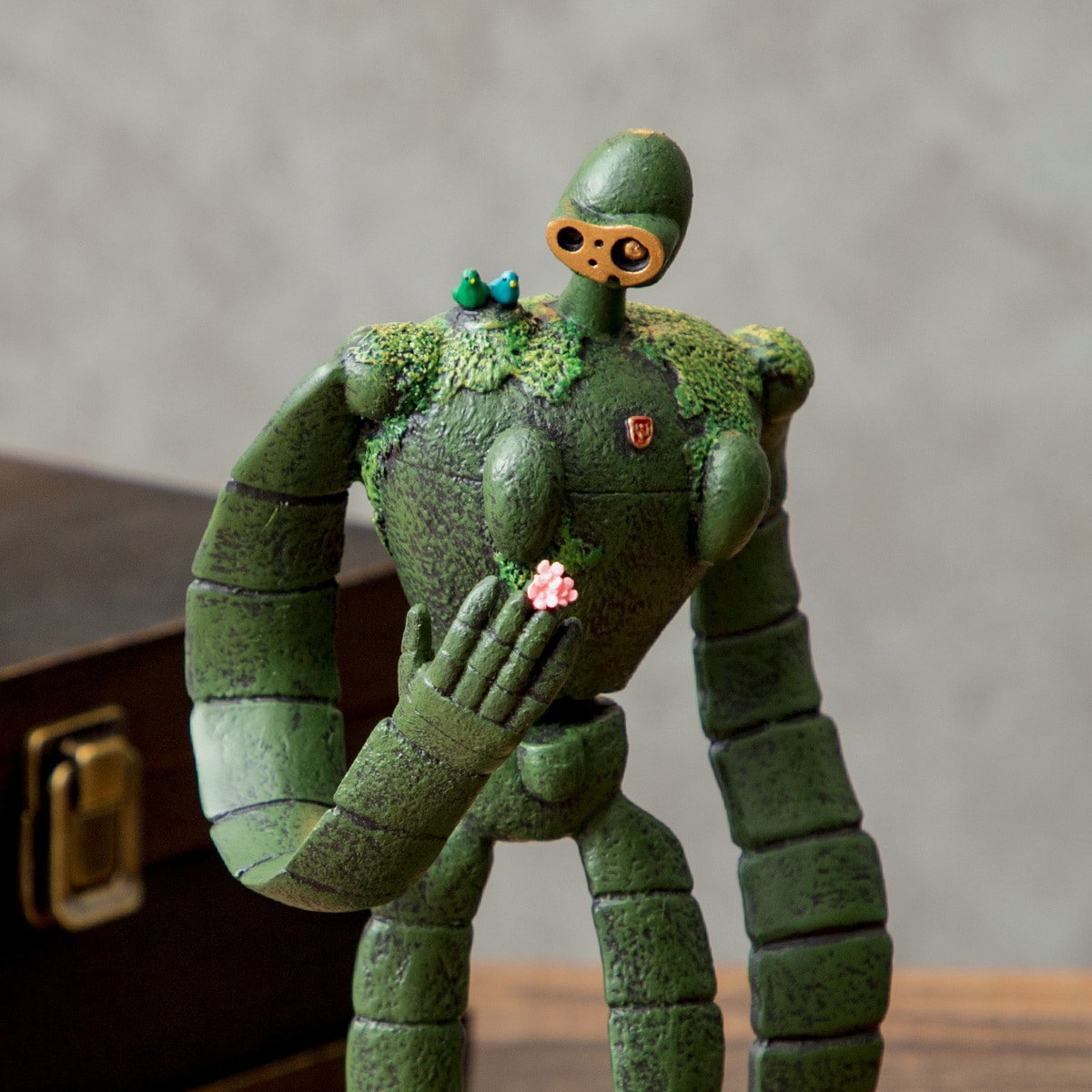 Castle in the Sky Robot Soldier Music Box - official view 3