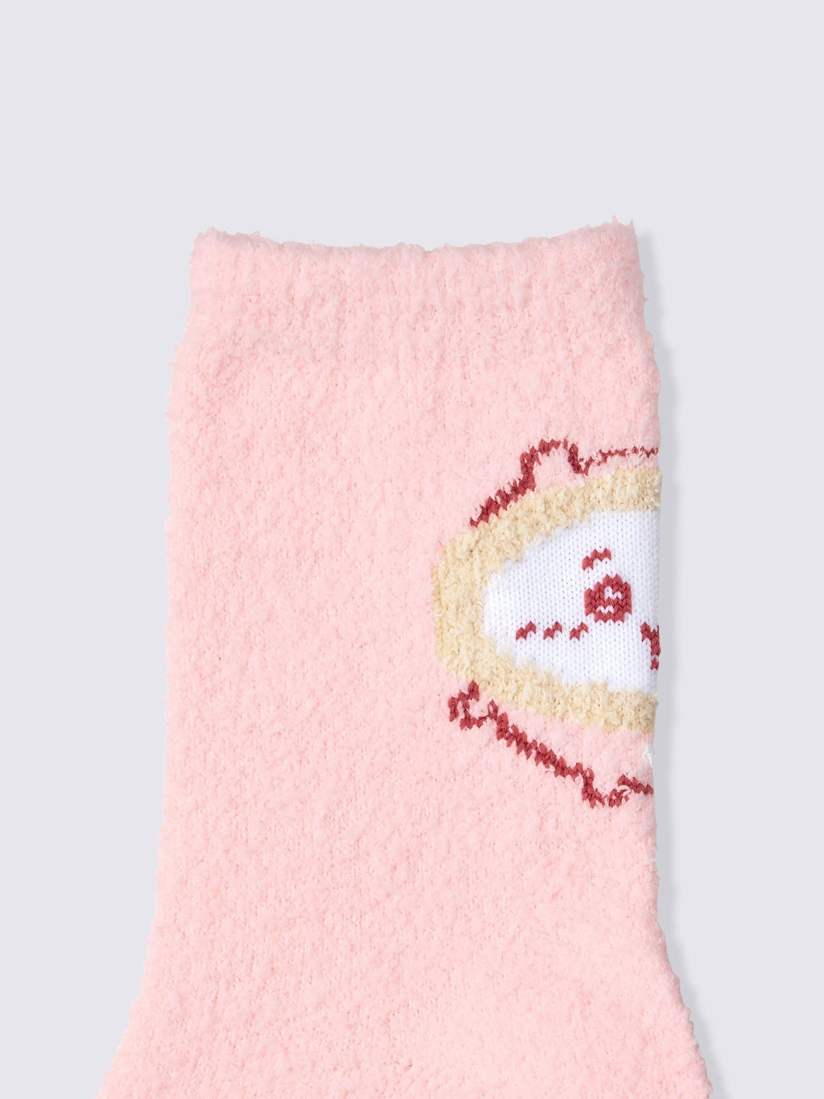 Chiikawa Snow Day Chiikawa Fluffy Room Socks — 2 Pairs — official product photograph
