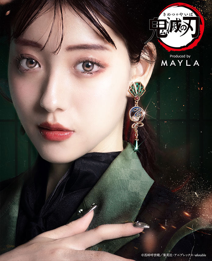 Tanjiro Kamado Demon Slayer x MAYLA Iconique Ear Objet worn view 1