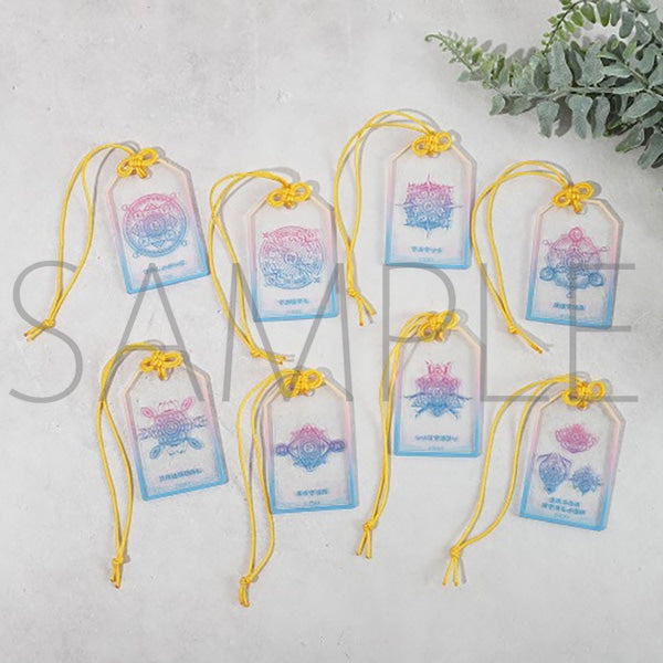 Final Fantasy X Museum - Lucky Charm-Style Keychain Collection Box - Official Product Image