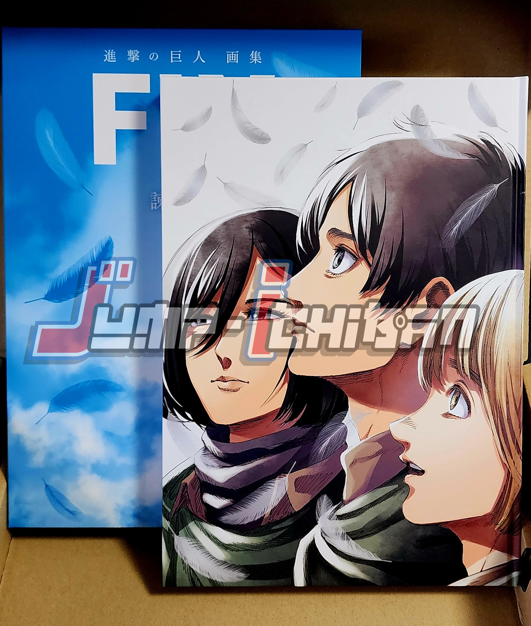ATTACK ON TITAN ARTBOOK FLY - LIMITED EDITION + BONUS