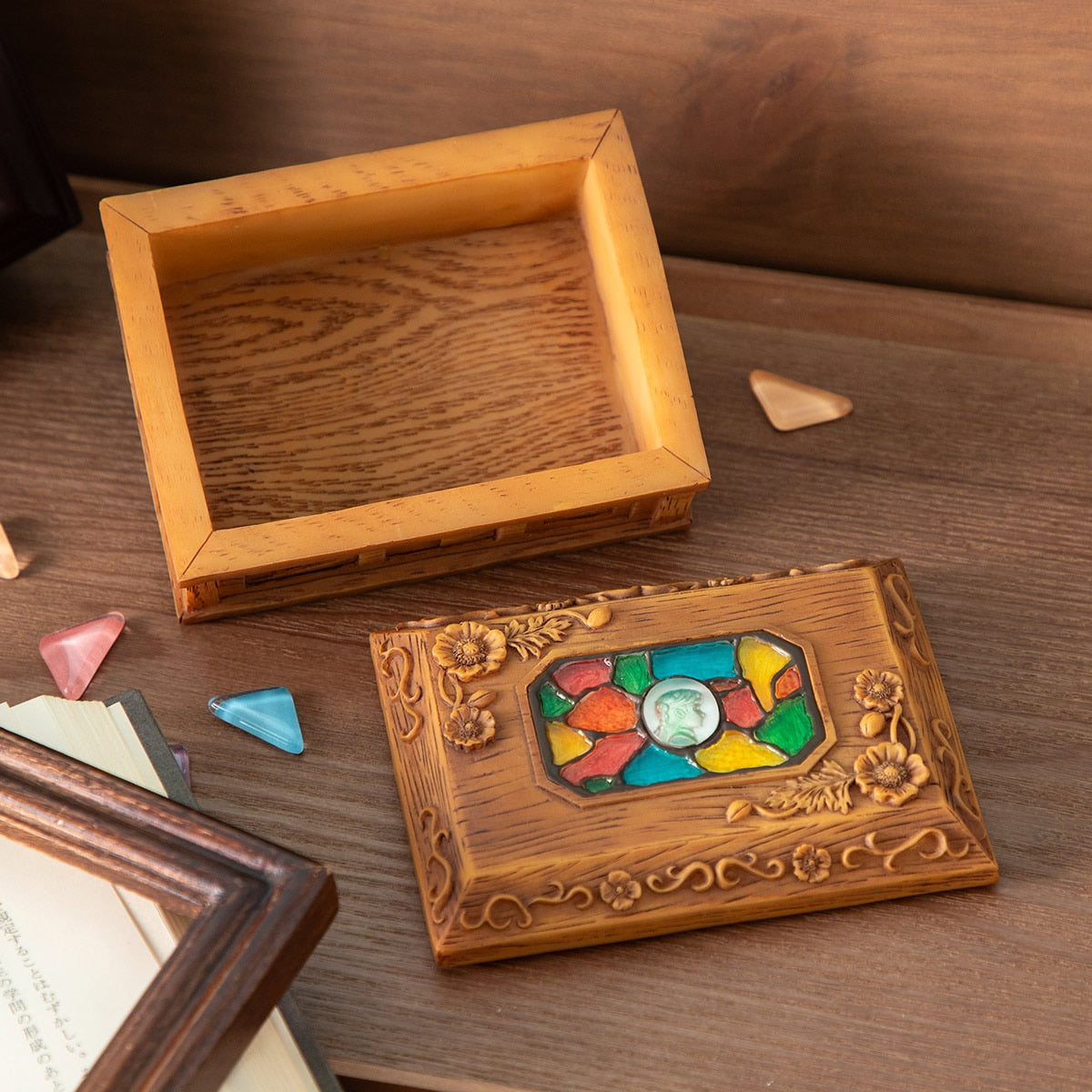 From Up on Poppy Hill Quartier Latin Treasure Box - official view 6