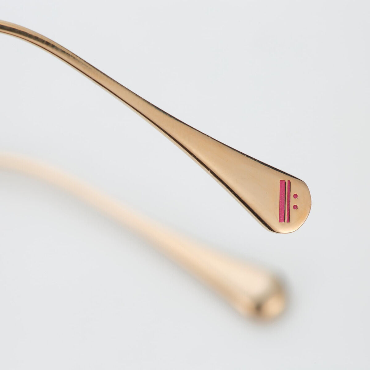 IDOLiSH7 Classic Glasses Collection Momo model - official photo 5