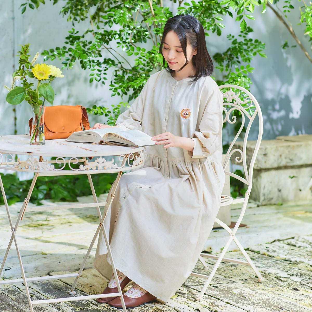 Kiki's Delivery Service Donguri Closet 2-Way Shirt Dress - Bread Wreath Natural - official view 4