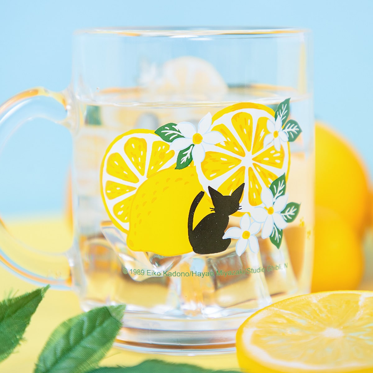 Kiki's Delivery Service Lemon Flower Jiji Glass Mug - official view 4