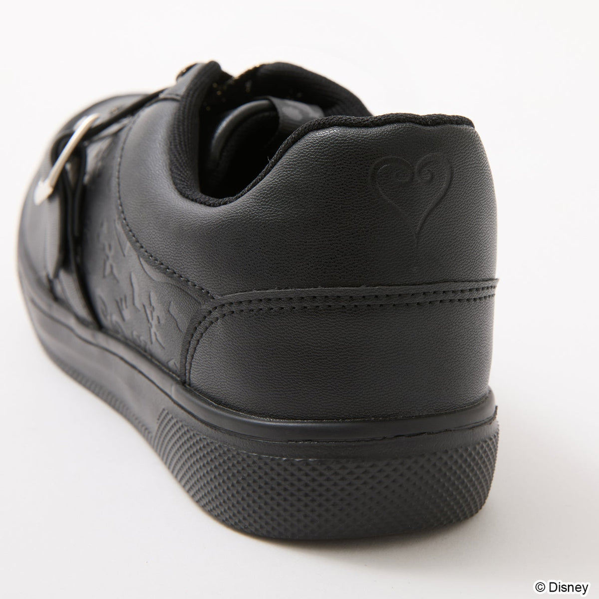 Kingdom Hearts × SuperGroupies — Xion Model Sneakers, official product view 4