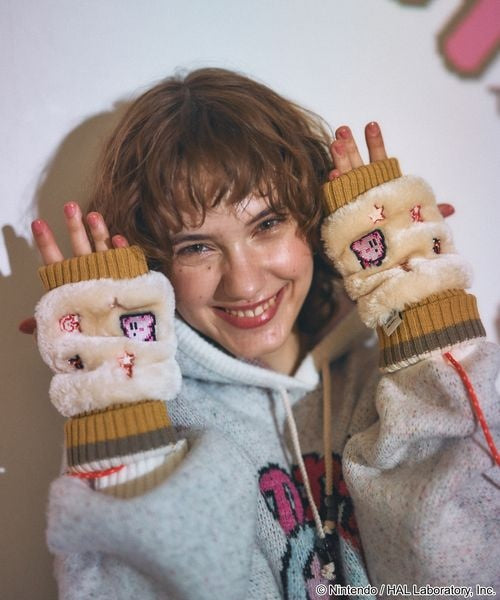 Kirby hand warmers - official product photo 1