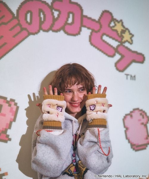 Kirby hand warmers - official product photo 4