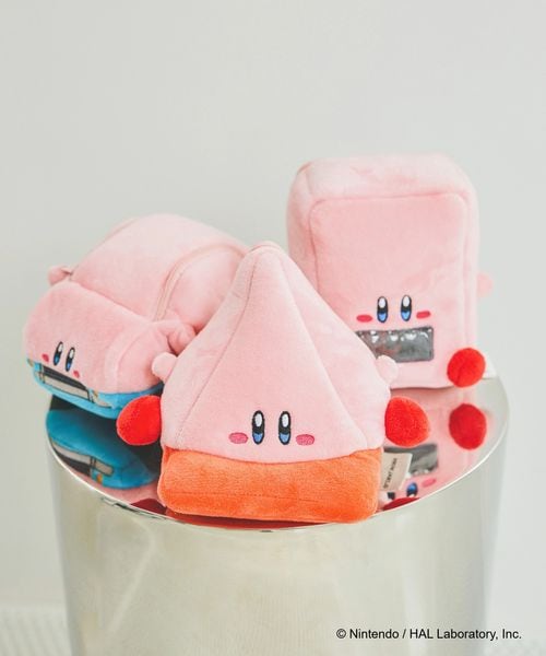 Kirby mouthful mode pouch - official product photo 4