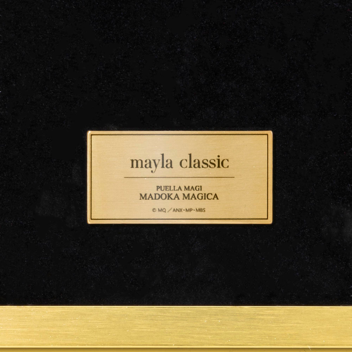 Madoka Kaname Soul Gem earrings by Mayla - frame plaque detail