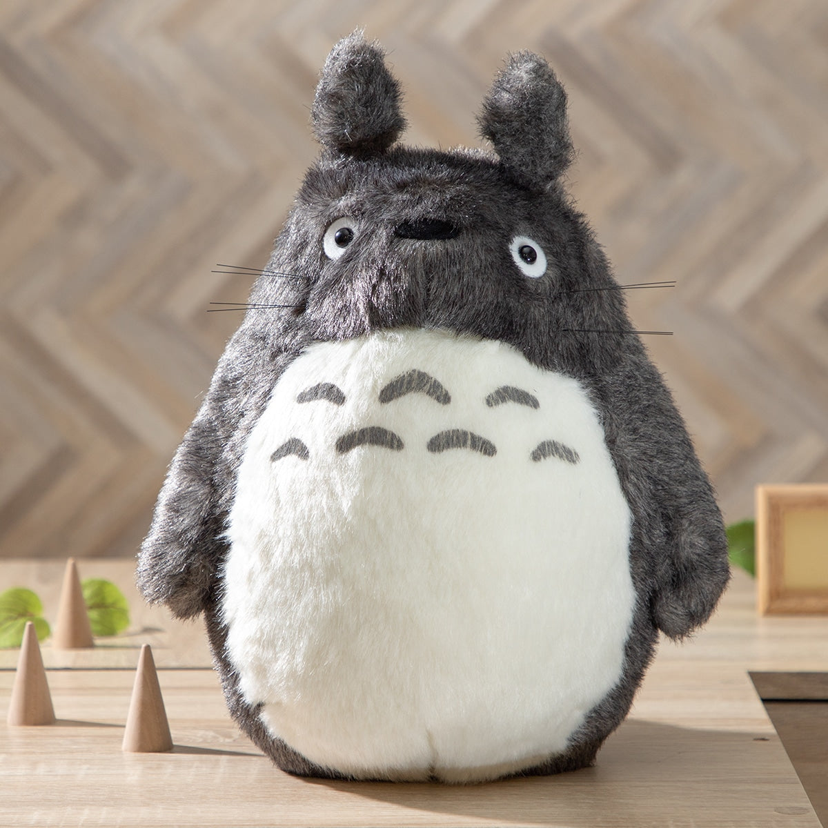 My Neighbor Totoro - Classic Totoro Plush (3 Sizes) - L - 35 cm - official view 13