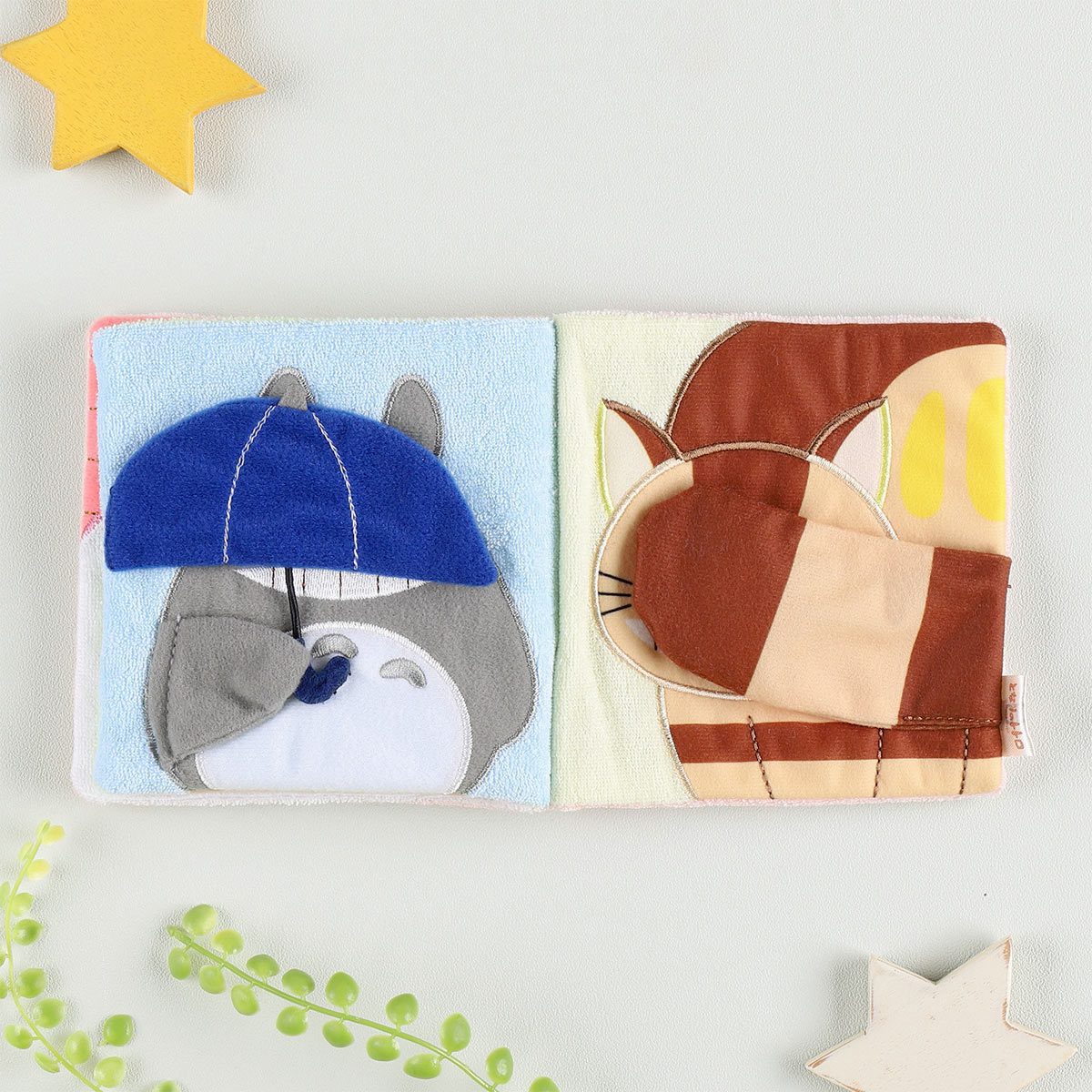 My Neighbor Totoro - Fabric Activity Book - official view 3